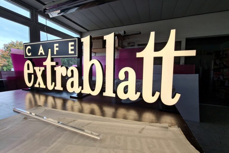 extrablatt_flat_front