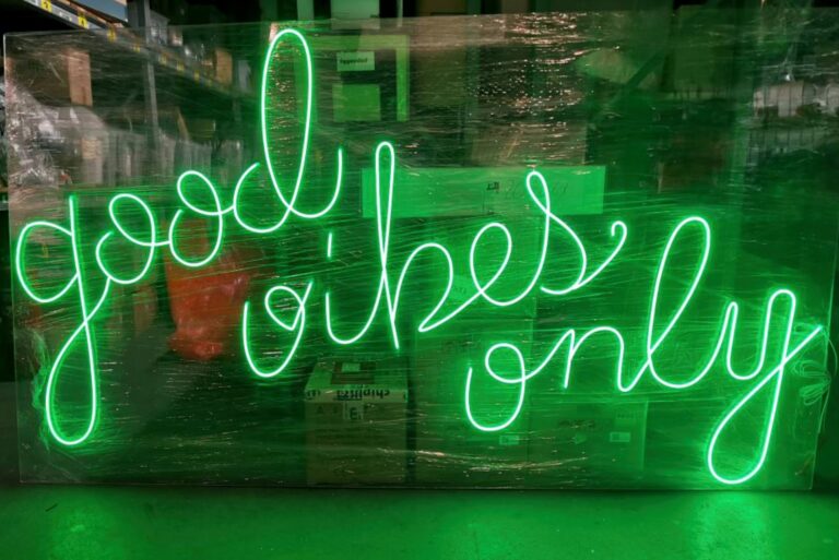 text_1_neon_signs